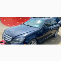 Mercedes-Benz C300 2014 Blue - Grab This Sweet Deal