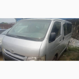 Toyota HiAce 2009 Silver