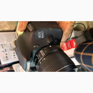 Uk Used Canon Eos 600D With 18-55mm Lens+Accessories