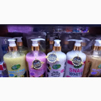 Veet Gold Extra Whitening Fruit Bursting Shower Gel