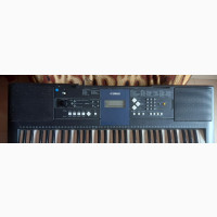 Yamaha Piano Keyboard PSR E333