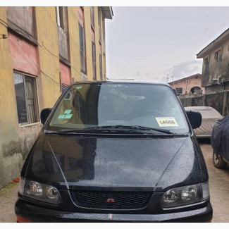Mitsubishi Space Gear 2006 Black