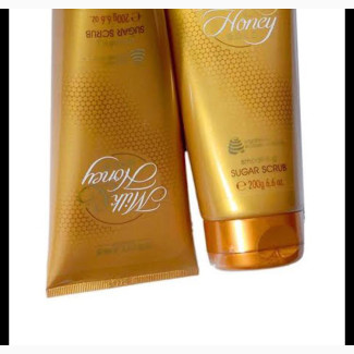 Milk and Honey Gold Smoothen Sugar Scrub