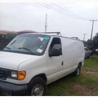 Ford E250 2008 White