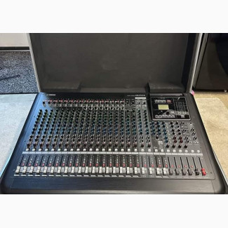 Yamaha MGP24X Mixing Console