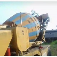 Selfloader/Mobile Concrete Mixer - 5 Cubics