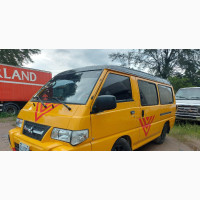 Mitsubishi L300 2013 Yellow