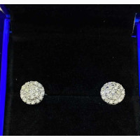 Italian Gold Earrings with Pure VVS Diamond - Unisex