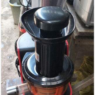 Joyoung 200W Slow Juicer