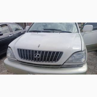 Lexus RX 2000 White