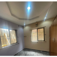 3bdrm Block of Flats in Ogunsami Street Off, Aguda / Surulere for rent