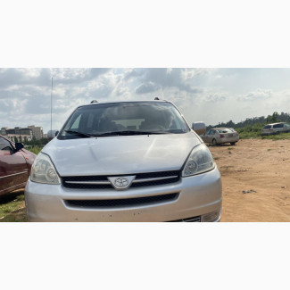 Toyota Sienna LE AWD (3.3L V6 5A) 2004 Silver