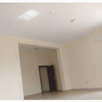 2bdrm Block of Flats in Kate (Main) for rent