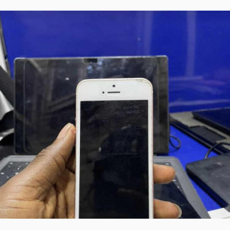 Apple iPhone 5s 32 GB Rose Gold