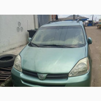 Neatly Used Toyota Sienna 2004 Green for Sale