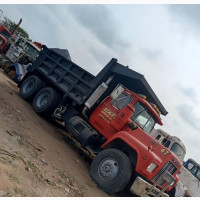 Mack Tipper