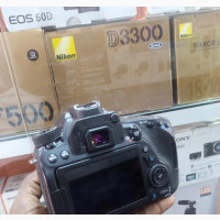 Canon Eos 80d Dslr Professional Video Camera With 18to135mm