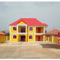 Complete Building With Car Wash for Rent