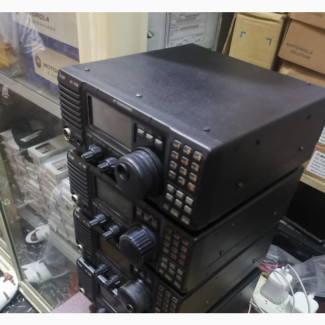 Icom Ic-718 VHF Radio