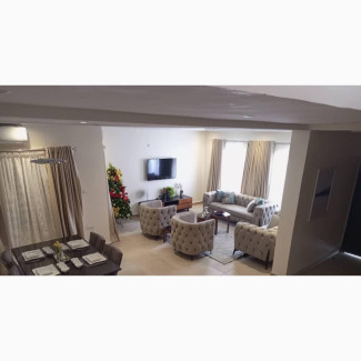 3bdrm Duplex in Estate, Central Business District for Sale