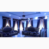 Royal Curtain and Board