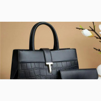 Stunning Women#039;s Leather Handbags - Perfect for the Office