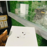 3rd Gen Apple Airpod 3
