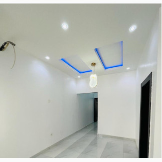 2bdrm Condo in Apartments, Chevron for sale