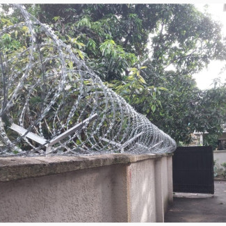 Galvanized Razor Barb Wire and Angle Irons - High Quality and Durable