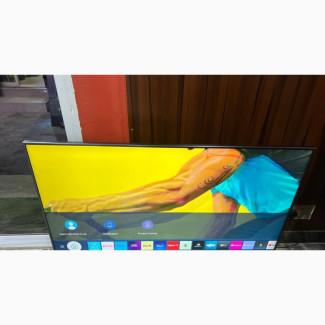 Samsung Smart UHD Q6ot