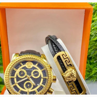 Stylish VERSACE Cooperate Wristwatch for Men