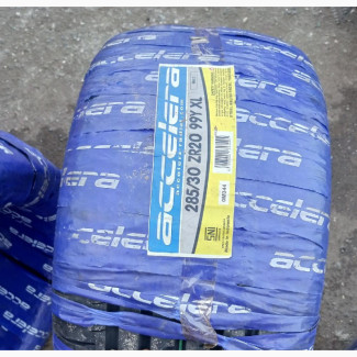 285/30r20 Accelera Tire