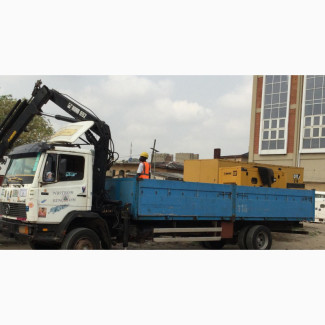 6.5 Tons Hiab Benz Truck Available for Rentals and Delivery
