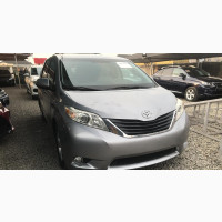 Toyota Sienna LE 7 Passenger 2010 Silver