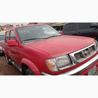 Nissan Frontier 2002 Red