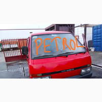 Nissan Vanette 1992 Red