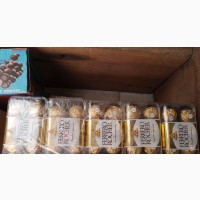16 Ferrero Rocher Chocolates