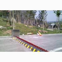 Automatic Tyre Killer Spike Barrier - Brand New