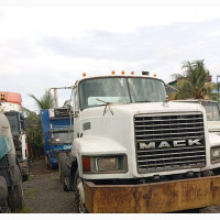 MACK Truck Head CH3