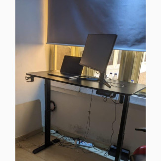 Luxurious Electric Height Adjustable Table - Boss Office Products