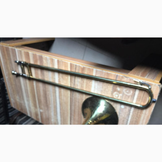 Trombone. Nameplate China