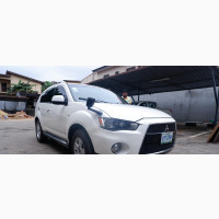Mitsubishi Outlander Sport SE 2011 White