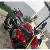 BMW S 1000 RR 2018 Red