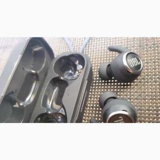 JBL Reflect Mini Nc Earbuds - Direct UK CA Used