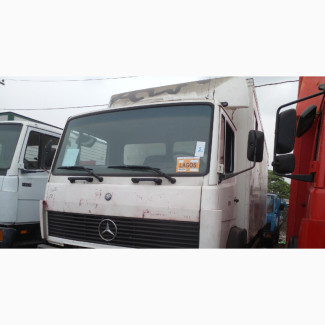 Mercedes 814 20feet 6bolts 7tonnes