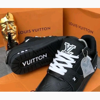 Louise Vuitton Sneakers