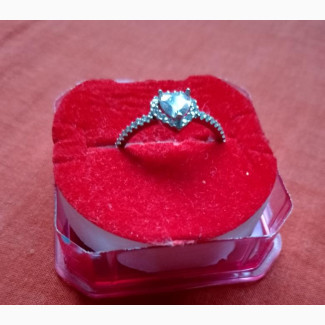 Diamond Ring - Brand New Fashion Jewelry for Women
