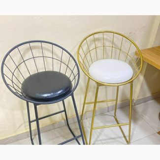 Classic Bar Chair