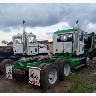 Mack CH Tractor Heads - Very Sound