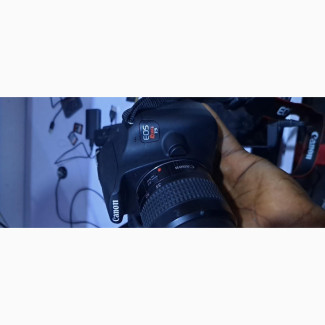 Canon EOS Rebel T5 DSLR Camera - Used